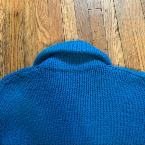 Vintage Vibrant Blue Men's Cardigan Sweater - Picture 8 of 9